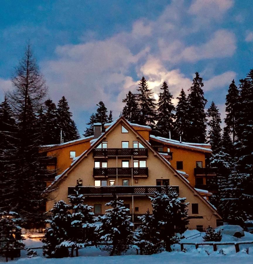 Ski Apartmany Spiezovec Donovaly Bagian luar foto